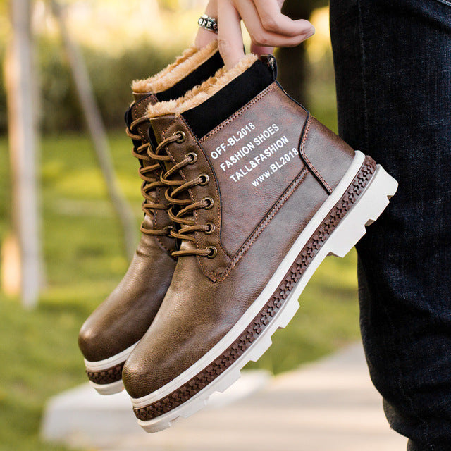 Winter Boots Men with Fur Warm Fleeces Leather Shoes High Lace-up